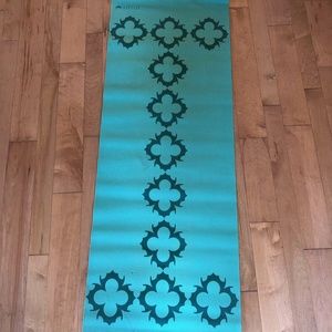 Lotus Yoga Mat